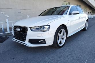 奥迪A4L 2016款 35 TFSI 典藏版 S line豪华型