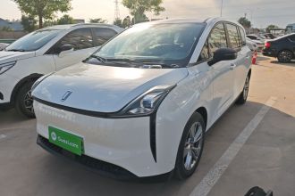 奔腾NAT 2023款 PRO 舒享出行版 425km