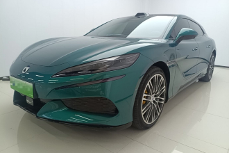 腾势Z9GT 2026款 闪充旗舰型