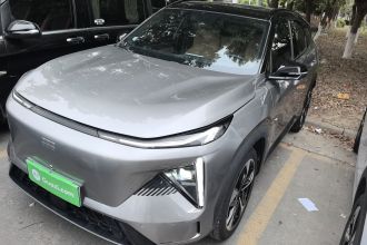 吉利银河 银河L7 2024款 1.5T 115km 星舰 龙腾版