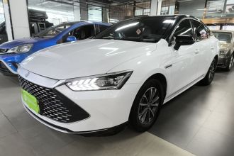 比亚迪 秦PLUS 2023款 冠军版 DM-i 55KM领先型