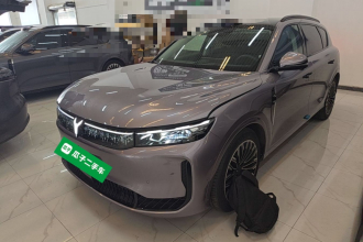 岚图汽车 岚图FREE 2025款 FREE+ 四驱乾崑版
