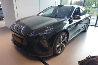 蔚来ET7 2024款 75kWh 行政签名版