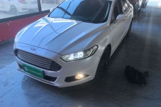 福特 蒙迪欧 2013款 2.0L GTDi200豪华型