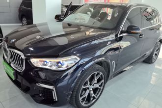 宝马X5 2022款 改款 xDrive 40Li M运动套装