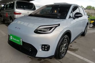 埃安 AION UT 2025款 330星辉版