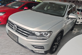 大众 途观L 2018款 改款 330TSI 自动两驱豪华版