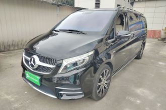 奔驰V级 2021款 V 260 L 长轴距豪华版
