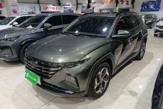 现代 2023款 途胜L 1.5T 自动两驱LUX尊贵版