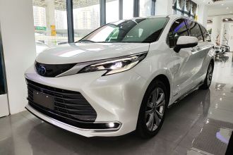 丰田 赛那SIENNA 2023款 2.5L混动 尊贵版