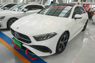 奔驰A级 2025款 A 200 L 时尚型