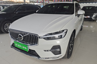 沃尔沃XC60 2025款 B5 四驱智逸豪华版