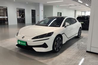 腾势Z9GT 2024款 1100四驱Ultra版
