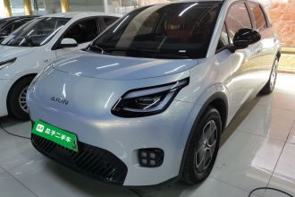 埃安 AION UT 2025款 330星辉版