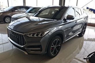 比亚迪 宋PLUS 2020款 1.5T 自动旗舰型