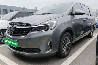 别克GL8 2020款 陆上公务舱 652T 尊贵型