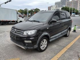 东风风光 风光370 2016款 1.5L 手动标准型SFG15-02 7座