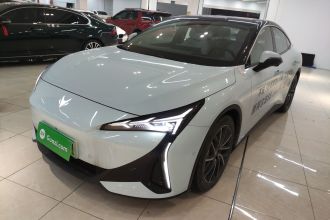 ARCFOX极狐 极狐 阿尔法S5 2024款 560MAX 185kW