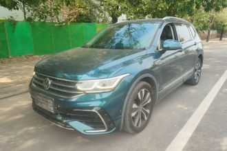 大众 途观L 2022款 380TSI 自动四驱R-Line旗舰版7座