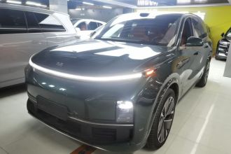 理想汽车 理想L9 2025款 Ultra 智能焕新版