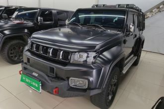 北京越野BJ40 2023款 2.0D 自动四驱刀锋英雄版侠客型