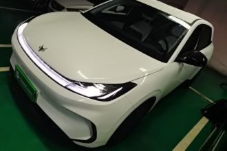 ARCFOX极狐 极狐T1 2025款 425 PRO