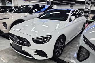 奔驰E级新能源 2022款 改款二 E 350 e L 插电式混合动力运动轿车