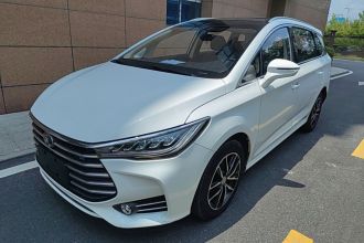 比亚迪 宋MAX 2017款 1.5T 自动智联精英型 7座