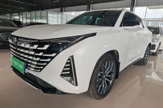 长安UNI-Z 2025款 1.5T 尊贵型
