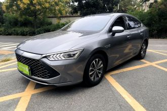 比亚迪 秦PLUS 2023款 冠军版 DM-i 55KM领先型