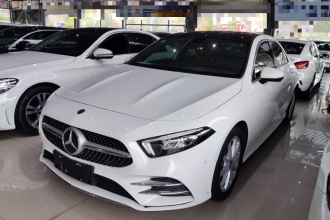 奔驰A级 2019款 改款 A 200 L 运动轿车