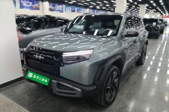 方程豹 钛3 2025款 501KM 四驱Ultra版