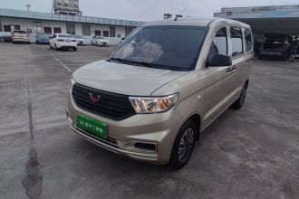 五菱汽车 五菱宏光V 2022款 1.5L劲取版电动助力LAR