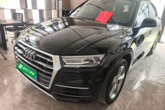 奥迪Q5L 2020款 改款 40 TFSI 荣享进取型