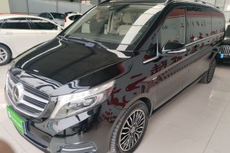 奔驰V级 2018款 V 260 L 尊贵加长版 国V