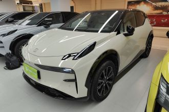 极氪X 2025款 四座后驱魔方版