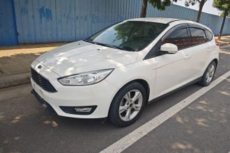 福特 福克斯 2017款 两厢 1.6L 手动舒适型智行版