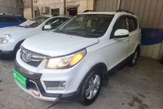 北汽幻速S2 2016款 1.5L 手动豪华型 国IV
