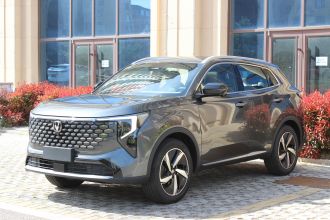 长安CS55PLUS PHEV 2026款 智慧新蓝鲸 125km 智越版