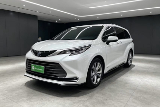 丰田 赛那SIENNA 2023款 2.5L混动 尊贵版