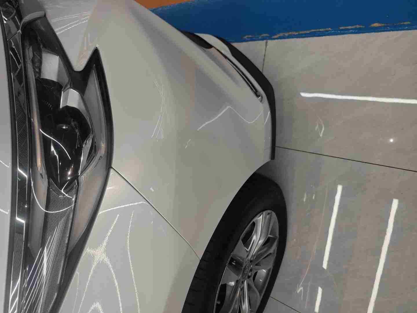 前保险杠安装缝隙实拍