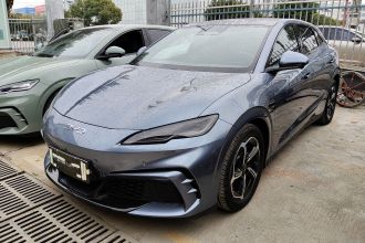 比亚迪 海豹06GT 2025款 智驾版 605热浪版