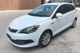 奇瑞 风云2 2015款 1.5L 手动新锐版