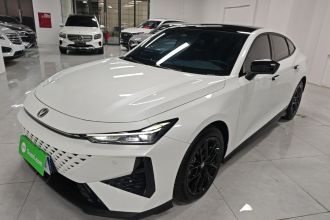 长安UNI-V 2024款 1.5T 尊贵型