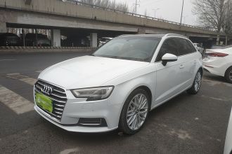奥迪A3 2018款 30周年年型 Sportback 35 TFSI 风尚型