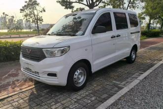 五菱汽车 五菱宏光V 2021款 1.5L劲取版LAR