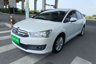 雪铁龙 世嘉 2013款 三厢 1.6L 手动品尚型