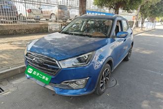 众泰T300 2017款 1.5T CVT尊享型