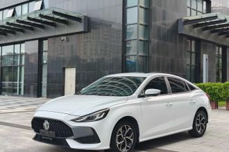 名爵 MG5 2022款 180DVVT CVT青春旗舰版