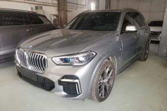 宝马X5 2022款 改款 xDrive 40Li M运动套装